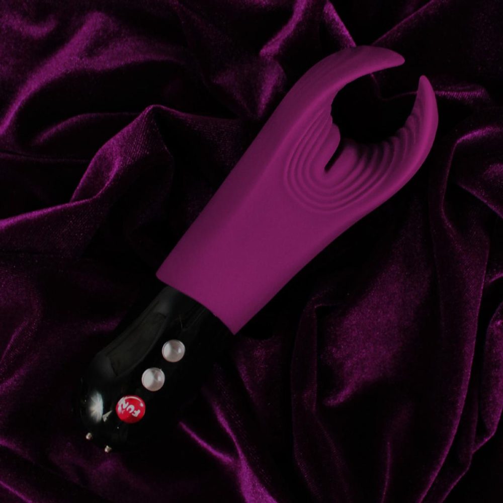 Penis Toys | JEWELS MANTA Vibrating Penis Stroker & Couples Penis Toy – Garnet