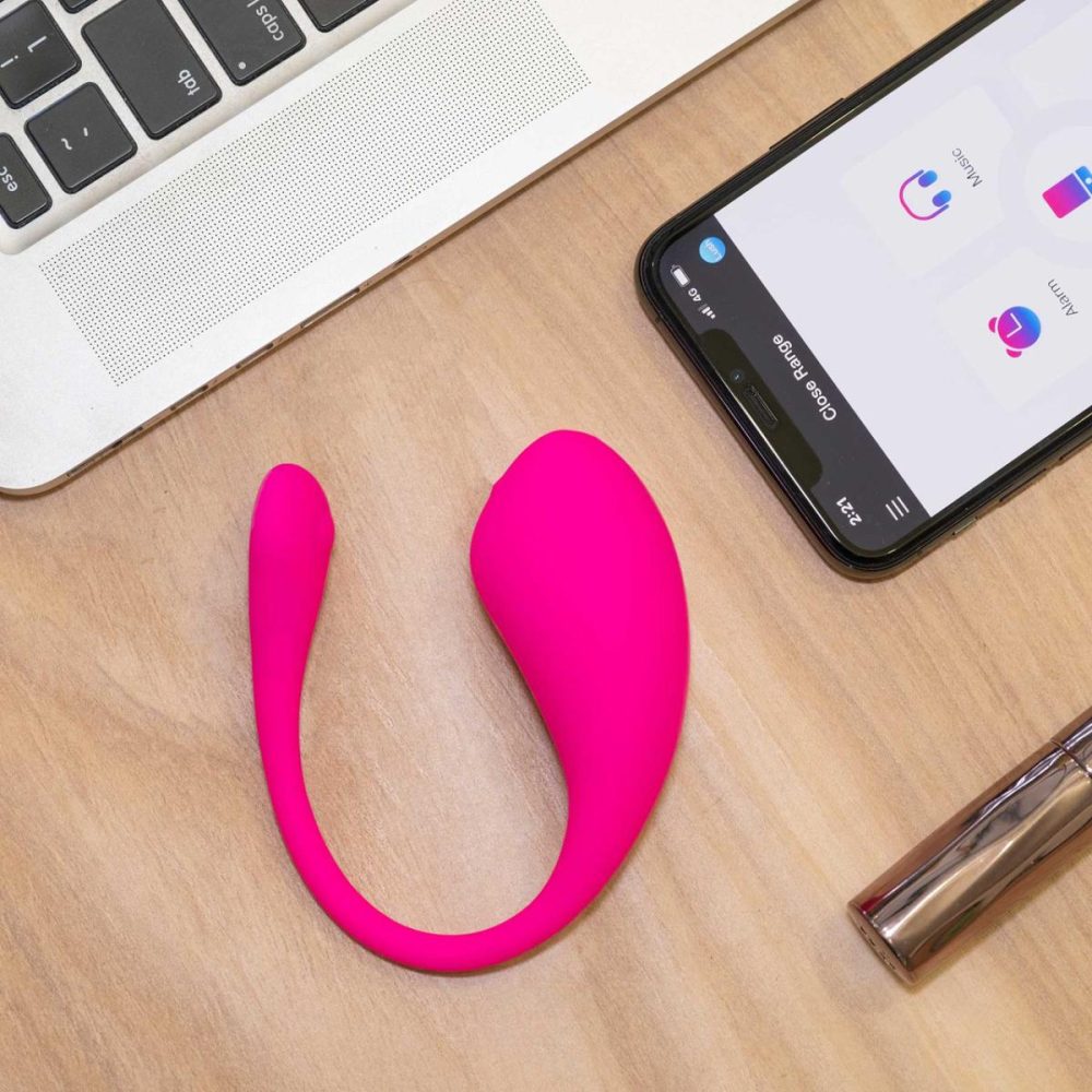 Wearable Vibrators | Lush 3 Bluetooth Remote Controlled Waterproof Rechargeable Silicone Vibrator